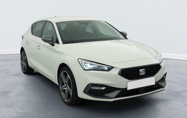 Seat Leon E-HYBRID 204 CH DSG6 FR occasion de 2021 en vente à Rennes