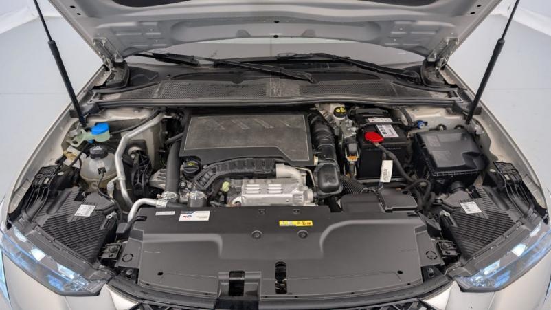 Vente en ligne Ds DS4 PureTech 130 EAT8 Rivoli au prix de 30 150 €