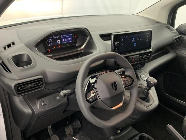 Vente en ligne Peugeot Partner Fourgon M 650 KG BLUEHDI 100 S S BVM6 au prix de 21 400 €