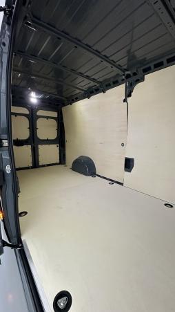 Vente en ligne Peugeot Boxer Fourgon Boxer II L4H2 3.5 MAXI 2.2 180ch au prix de 34 980 €