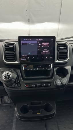 Vente en ligne Peugeot Boxer Fourgon Boxer II L3H2 3.5 MAXI 2.2 140ch au prix de 33 780 €