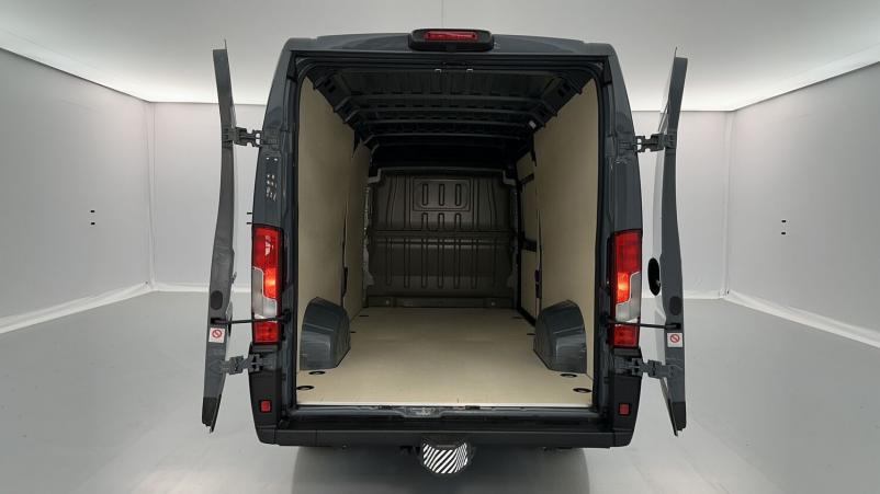 Vente en ligne Peugeot Boxer Fourgon Boxer II L4H2 3.5 MAXI 2.2 180ch au prix de 34 980 €