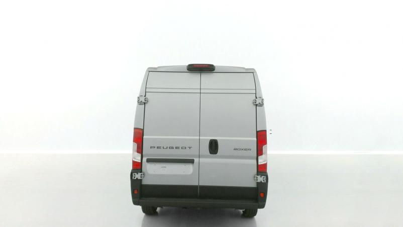 Vente en ligne Peugeot Boxer Fourgon Boxer II L3H2 3.5 MAXI 2.2 140ch au prix de 33 780 €