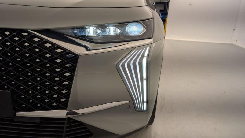 Vente en ligne Ds DS7 Crossback BlueHDi 130 EAT8 Rivoli au prix de 33 240 €