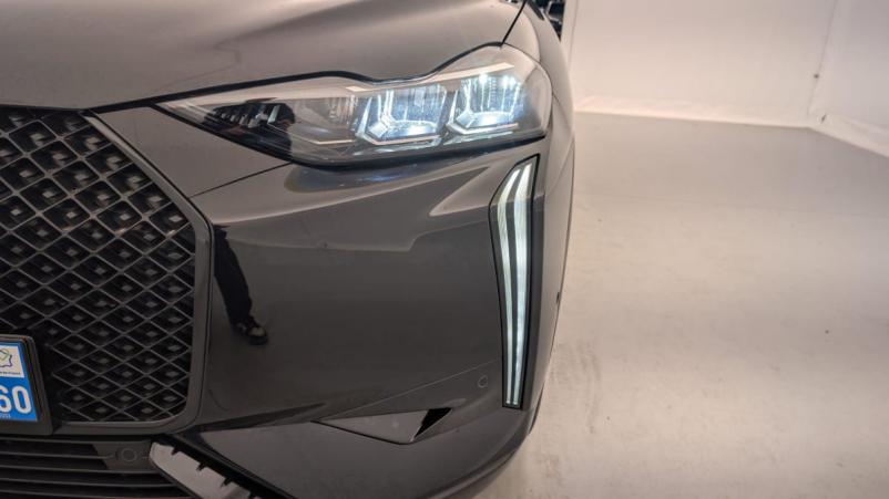 Vente en ligne Ds Ds3 PureTech 130 EAT8 Performance Line au prix de 23 970 €