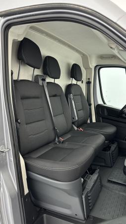 Vente en ligne Peugeot Boxer Fourgon Boxer II L3H2 3.5 MAXI 2.2 140ch au prix de 33 780 €
