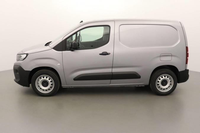 Vente en ligne Peugeot Partner Fourgon M 650 KG BLUEHDI 130 S S EAT8 au prix de 26 090 €