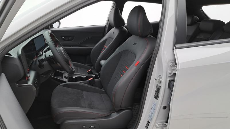 Vente en ligne Hyundai Kona  1.6 GDi Hybrid 141ch Automatique/6 N line executive au prix de 35 990 €