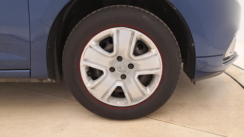 Vente en ligne Dacia Sandero 3  1.0 Sce 75ch Manuelle/5 Confort au prix de 9 950 €