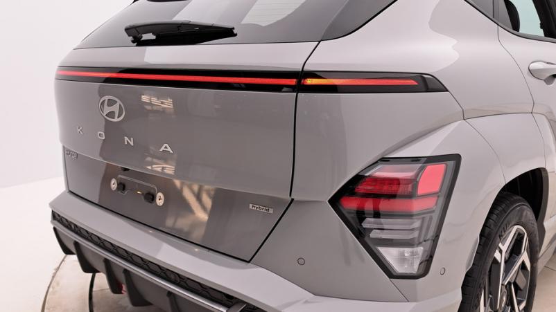 Vente en ligne Hyundai Kona  1.6 GDi Hybrid 141ch Automatique/6 N line executive au prix de 35 990 €