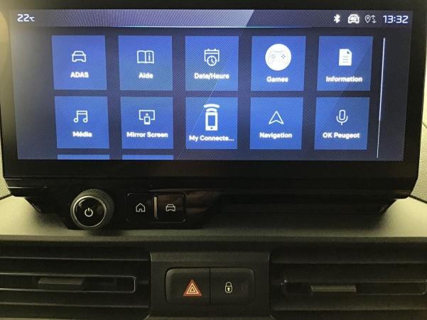 Vente en ligne Peugeot Partner Fourgon M 1000 KG BLUEHDI 130 S S EAT8 au prix de 25 850 €