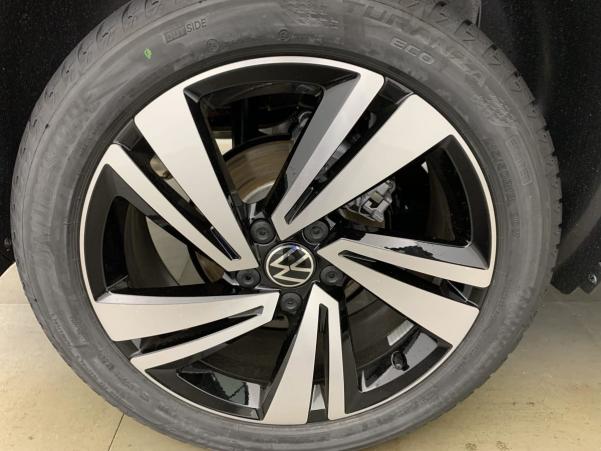 Vente en ligne Volkswagen T-Roc 1.5 TSI EVO2 150 Start Stop DSG7 R-Line Edition au prix de 34 940 €