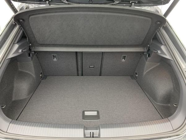 Vente en ligne Volkswagen T-Roc 1.5 TSI EVO2 150 Start Stop DSG7 R-Line Edition au prix de 34 940 €