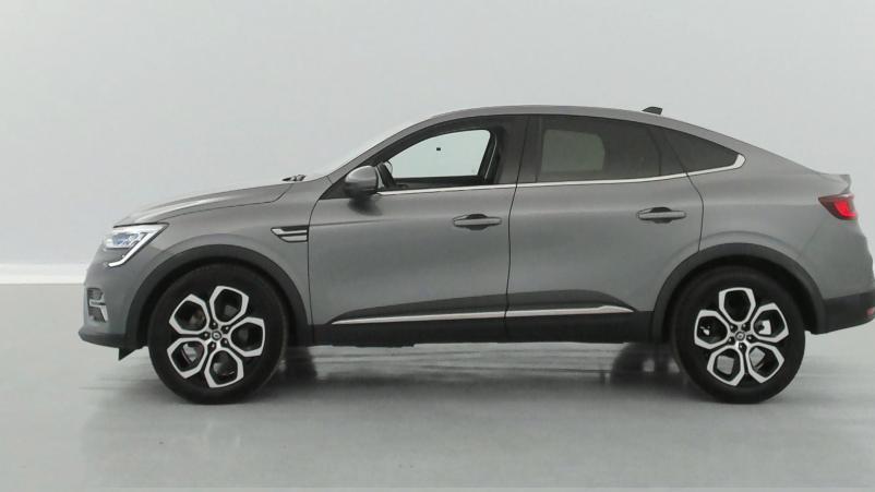 Vente en ligne Renault Arkana 1.6 E-Tech 145ch Intens au prix de 19 490 €