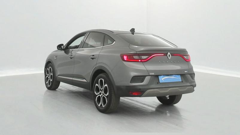 Vente en ligne Renault Arkana 1.6 E-Tech 145ch Intens au prix de 19 490 €