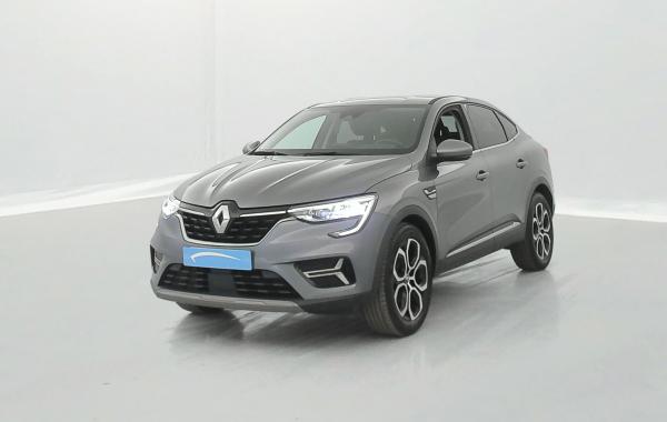 Renault Arkana 1.6 E-Tech 145ch Intens occasion de 2021 en vente à Rennes