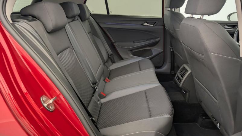 Vente en ligne Volkswagen Golf 1.0 TSI OPF 110 BVM6 ACTIVE au prix de 21 290 €