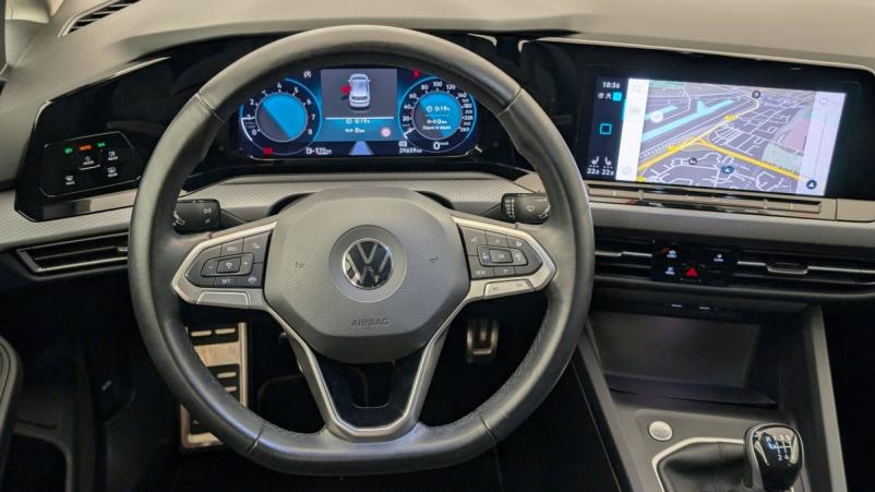 Vente en ligne Volkswagen Golf 1.0 TSI OPF 110 BVM6 ACTIVE au prix de 21 290 €