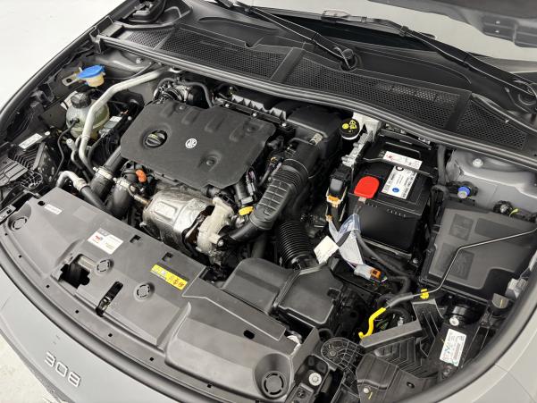 Vente en ligne Peugeot 308 SW 1.5 BlueHDi 130ch Allure EAT8 au prix de 24 990 €