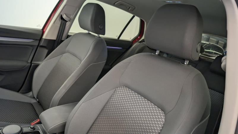Vente en ligne Volkswagen Golf 1.0 TSI OPF 110 BVM6 ACTIVE au prix de 21 290 €