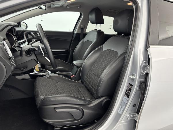 Vente en ligne Kia Ceed SW 1.6 CRDI 115ch Active au prix de 17 980 €