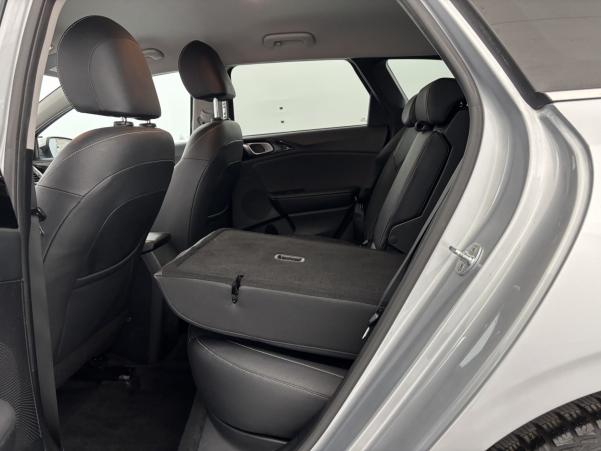 Vente en ligne Kia Ceed SW 1.6 CRDI 115ch Active au prix de 17 980 €