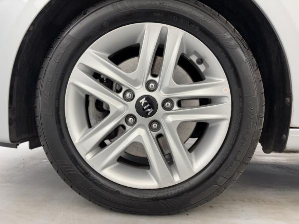 Vente en ligne Kia Ceed SW 1.6 CRDI 115ch Active au prix de 17 980 €