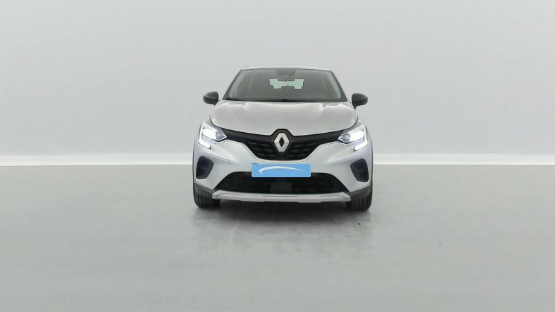 Vente en ligne Renault Captur 1.6 E-Tech hybride 145ch Business au prix de 17 990 €