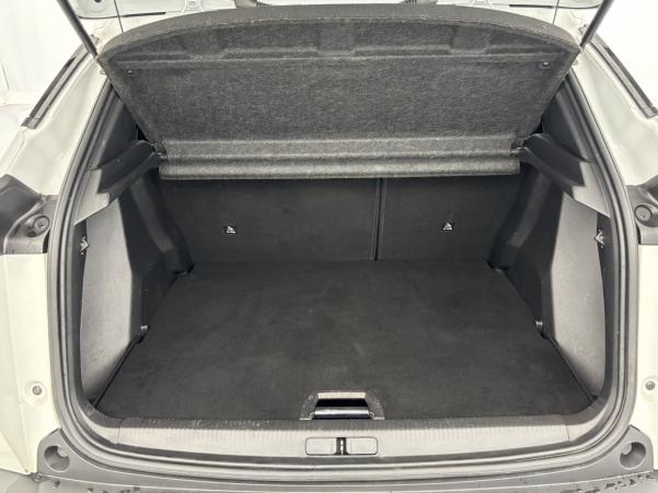 Vente en ligne Peugeot 2008 1.5 BlueHDi 130ch GT Line EAT8 au prix de 16 990 €