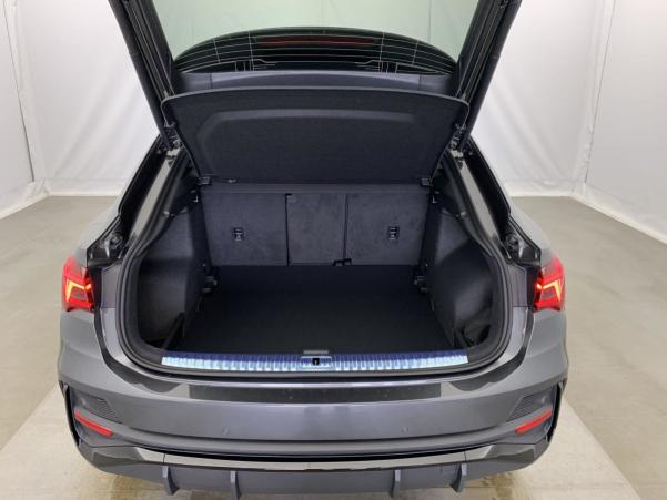 Vente en ligne Audi Q3 Sportback 35 TDI 150 ch S tronic 7 S line plus au prix de 49 930 €