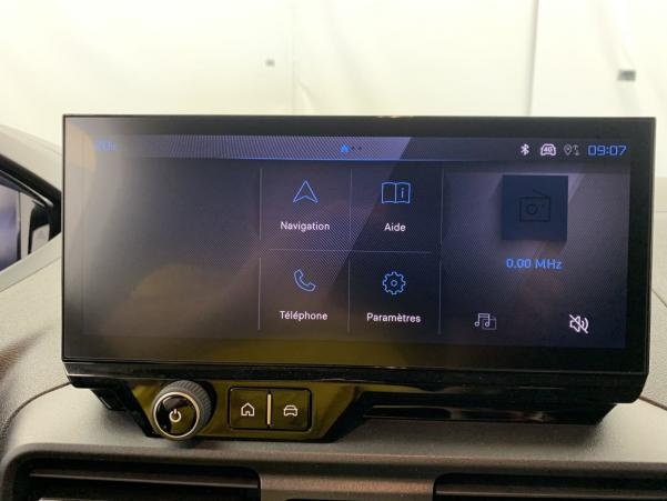 Vente en ligne Peugeot Partner Fourgon XL 950 KG BLUEHDI 130 S S EAT8 au prix de 27 580 €