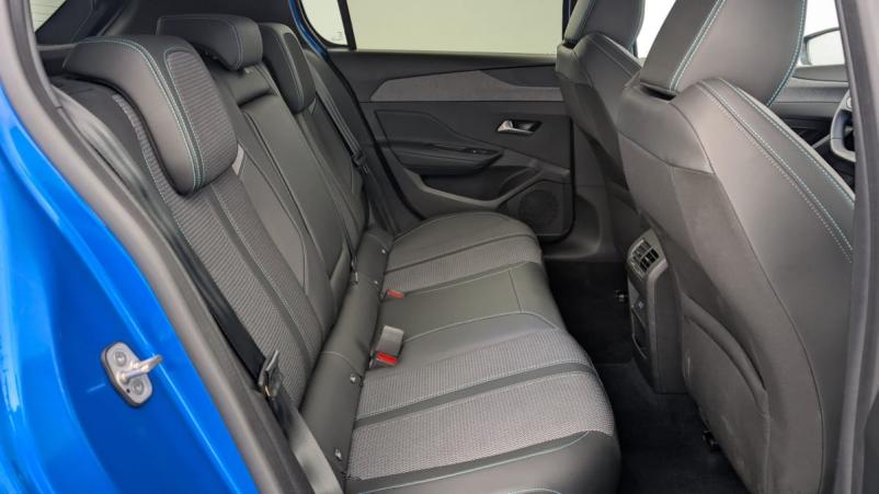 Vente en ligne Peugeot 308 PureTech 130ch S S BVM6 Allure Pack au prix de 20 260 €