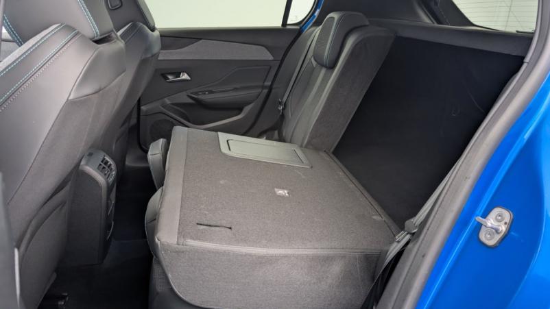 Vente en ligne Peugeot 308 PureTech 130ch S S BVM6 Allure Pack au prix de 20 260 €