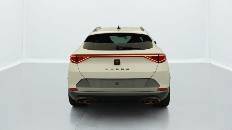 Vente en ligne Cupra Formentor 1.4 E-HYBRID 245 CH DSG6 VZ au prix de 27 470 €