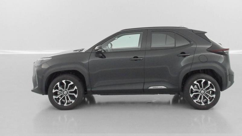 Vente en ligne Toyota Yaris Cross Yaris cross 1.5 Hybride 130h Design e-CVT au prix de 28 010 €