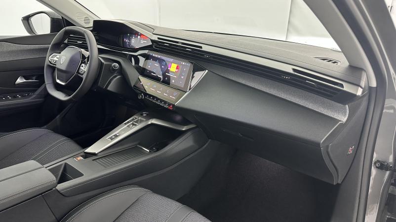 Vente en ligne Peugeot 308 308 III 1.5 BlueHDi 130ch Allure EAT8 au prix de 28 010 €