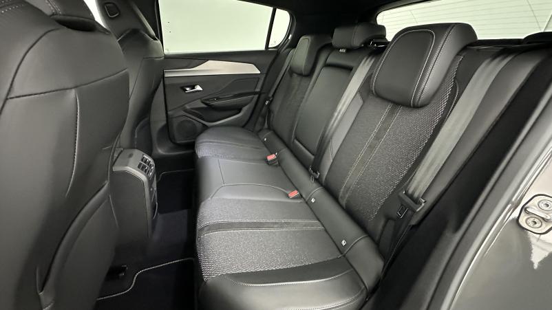 Vente en ligne Peugeot 308 308 III 1.5 BlueHDi 130ch GT EAT8 au prix de 29 700 €