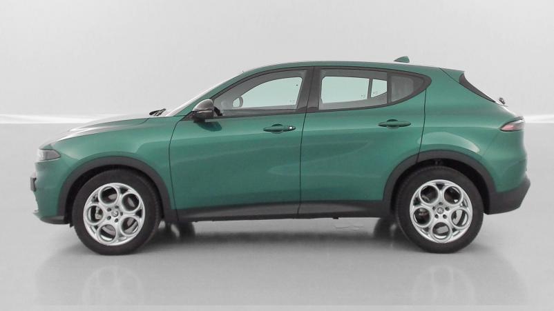 Vente en ligne Alfa Romeo Tonale Tonale 1.5 Hybrid 130ch Sprint TCT7 au prix de 28 910 €