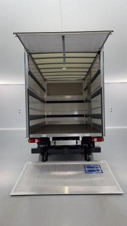 Vente en ligne Iveco Daily Daily III 35C18HA8 4100 3.0 180ch Caisse 20m³ Toutain au prix de 63 710 €