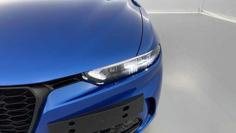 Vente en ligne Alfa Romeo Tonale Tonale 1.5 Hybrid 130ch Sprint TCT7 au prix de 28 400 €