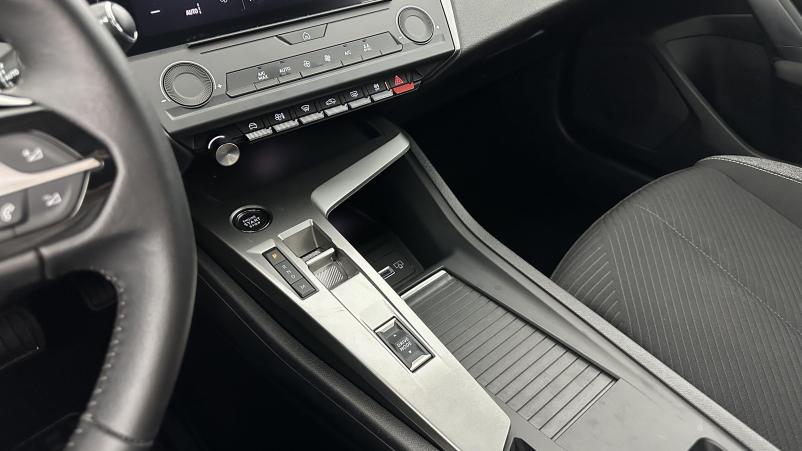 Vente en ligne Peugeot 308 308 1.2 Puretech 130ch Active Pack EAT8 au prix de 22 010 €