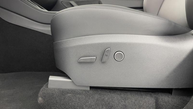 Vente en ligne Tesla Model Y Model y Propulsion (455km) au prix de 41 700 €