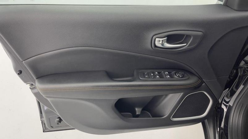 Vente en ligne Jeep Compass Compass II 1.3 GSE T4 150ch Limited BVR6 au prix de 23 210 €