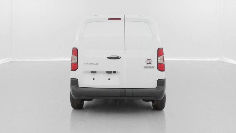 Vente en ligne Fiat Doblo Doblo fourgon III M 650kg BlueHDi 100ch Pack Premium Connect Frigo Lamberet au prix de 38 580 €