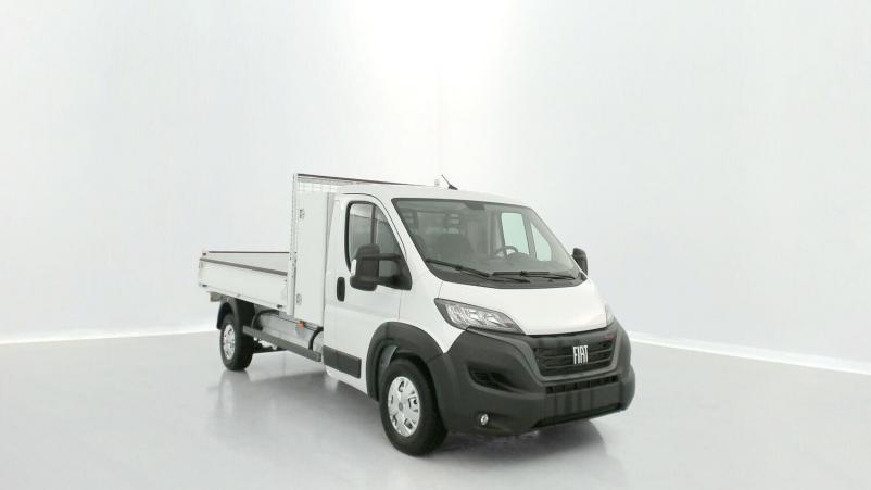 Vente en ligne Fiat Ducato Fourgon Ducato cc 3.5 L 2.2 H3-Power 180ch Maxi Benne Acier + Coffre JPM au prix de 40 500 €