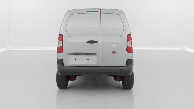 Vente en ligne Peugeot Partner Fourgon Partner M 650 1.5 BlueHDi 130ch 4WD by DANGEL au prix de 37 380 €
