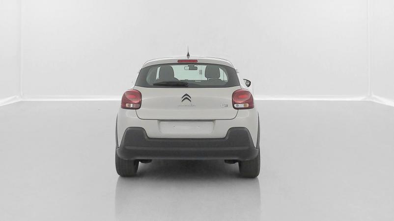 Vente en ligne Citroën C3 C3 III 1.2 PureTech 83ch You au prix de 14 600 €