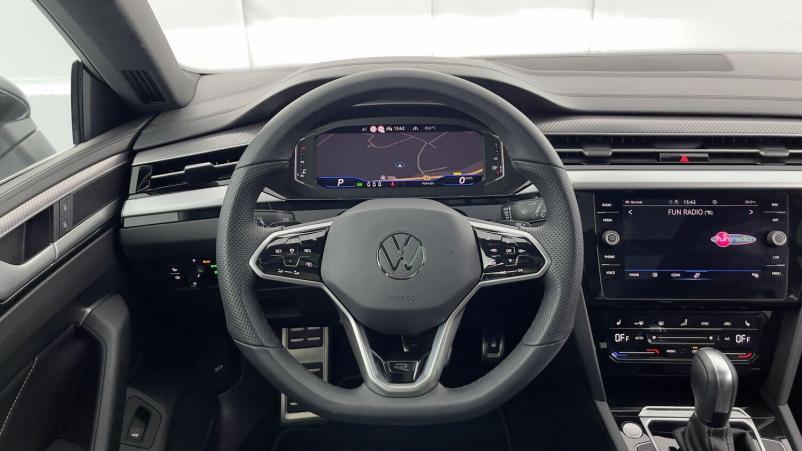 Vente en ligne Volkswagen Arteon Shooting Break Arteon shooting brake 2.0 TDI EVO 150ch R-Line DSG7 au prix de 43 400 €