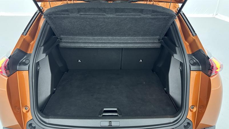 Vente en ligne Peugeot 2008 2008 II 1.5 BlueHDi 130ch Allure EAT8 au prix de 23 000 €