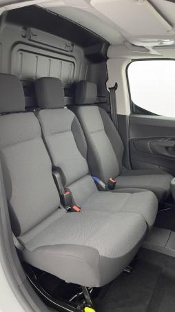 Vente en ligne Fiat Doblo Doblo fourgon III M 650kg BlueHDi 100ch Pack Premium Connect Frigo Lamberet au prix de 38 580 €